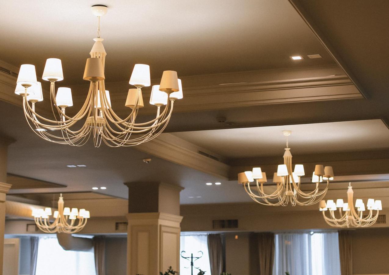 Georg Palace Hotel Tjernivtsi Eksteriør billede